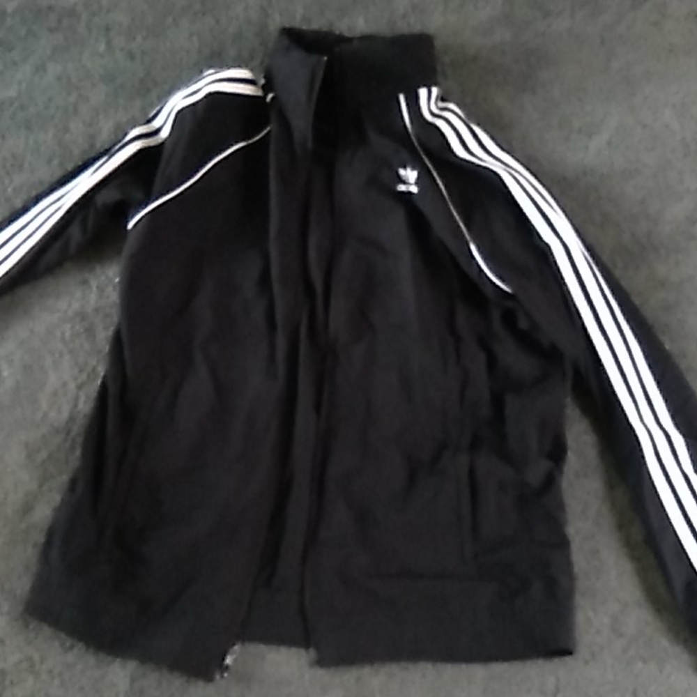 Adidas sst windbreaker jacket size l nwot